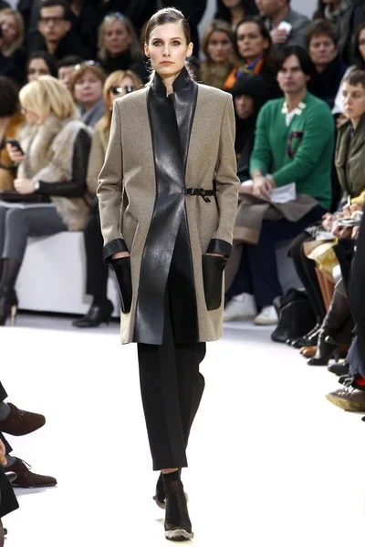 Look 22